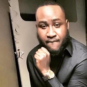Meet your Posher, Moise